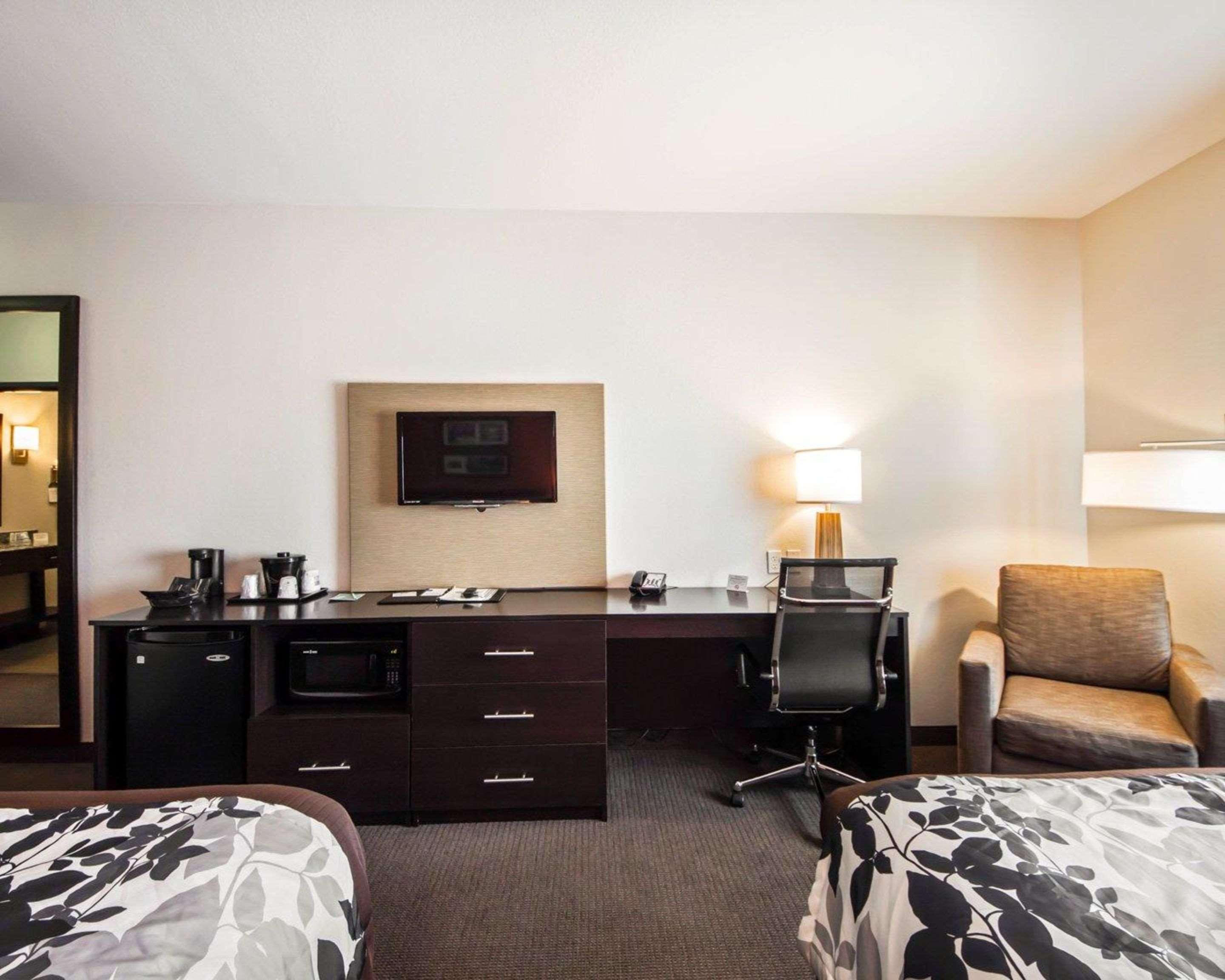 Sleep Inn & Suites Hennessey North Экстерьер фото