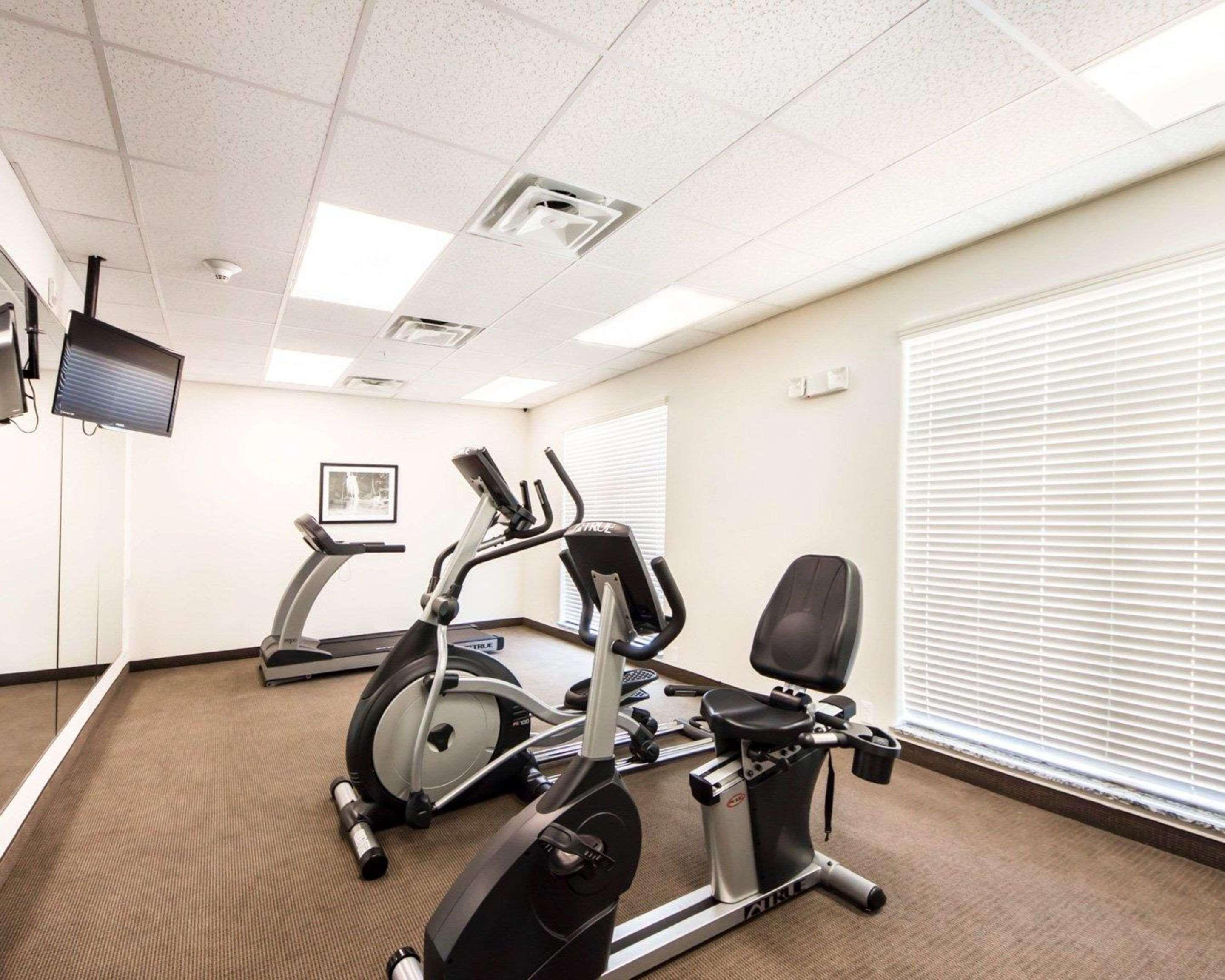 Sleep Inn & Suites Hennessey North Экстерьер фото