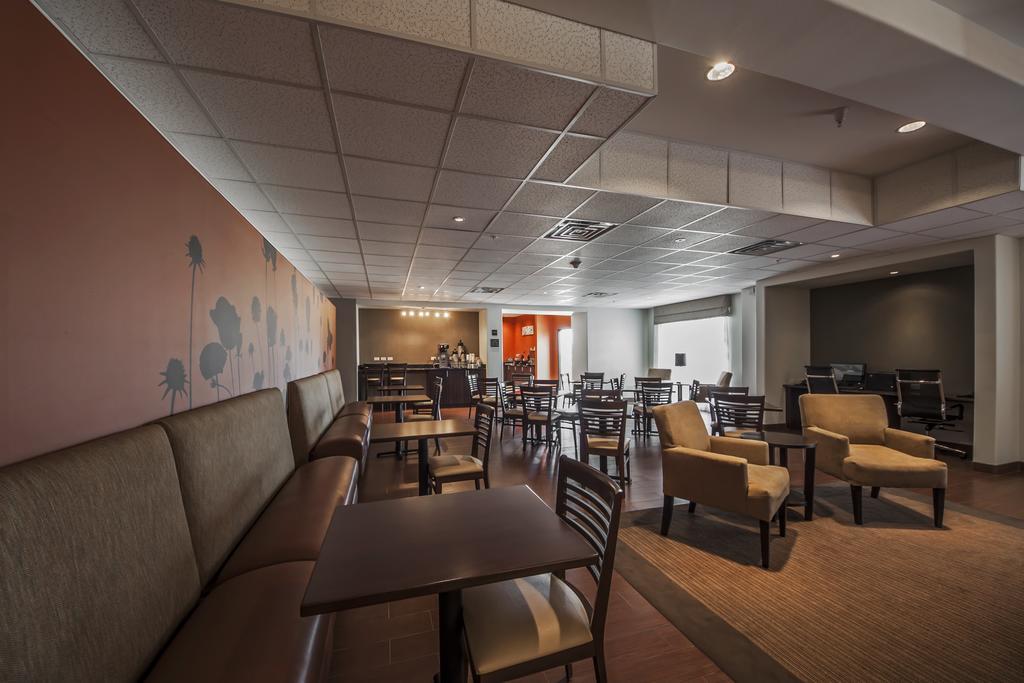 Sleep Inn & Suites Hennessey North Экстерьер фото
