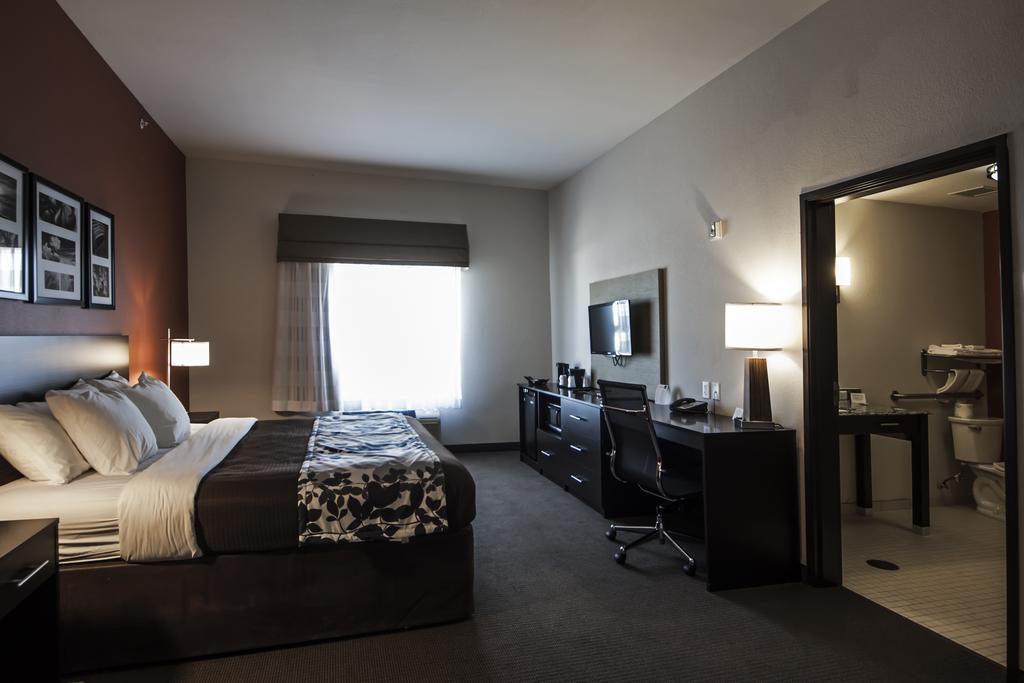 Sleep Inn & Suites Hennessey North Экстерьер фото